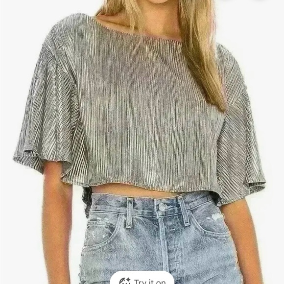 Lovers + Friends Tops - Lovers+Friends Rossi Top Size XXS